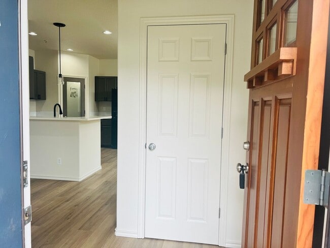 Photo - Wilsonville Villebois Community Offers Spacious End Unit Town Home
