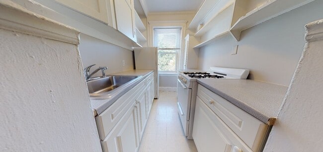 Photo - 9 Gray Gdns E Unit 3A