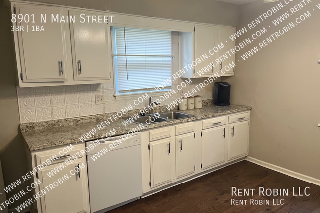 Photo - 8901 N Main St