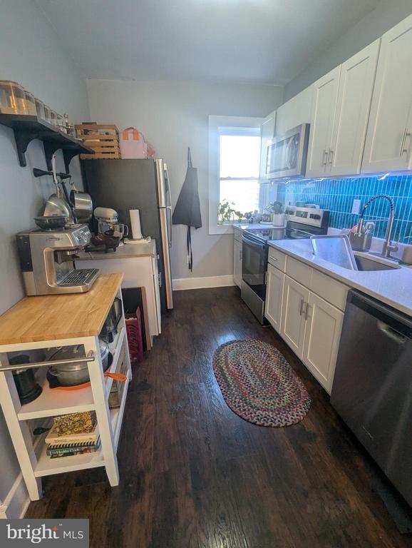 Photo - 2305 N College Ave