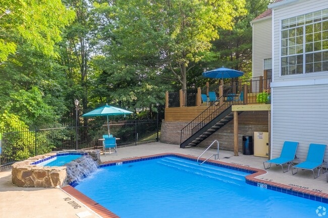 Outdoor Pool - Remington