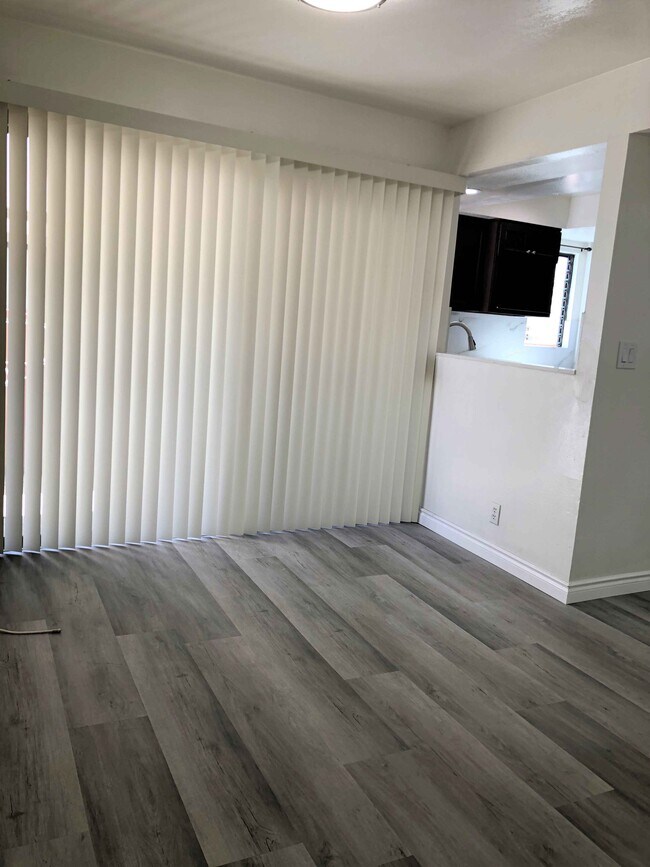 Photo - 400 S Garfield Ave Unit 5