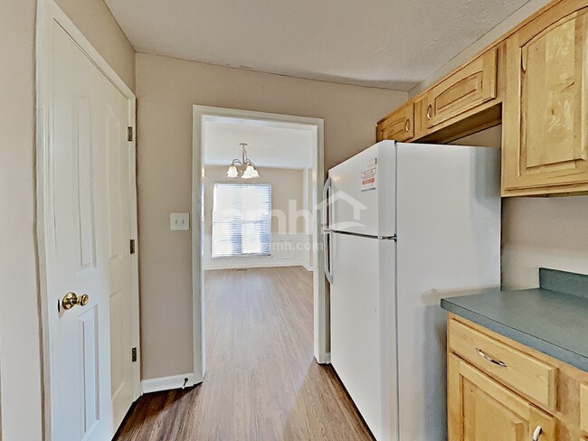 Photo - 1150 Rock Ledge Pass