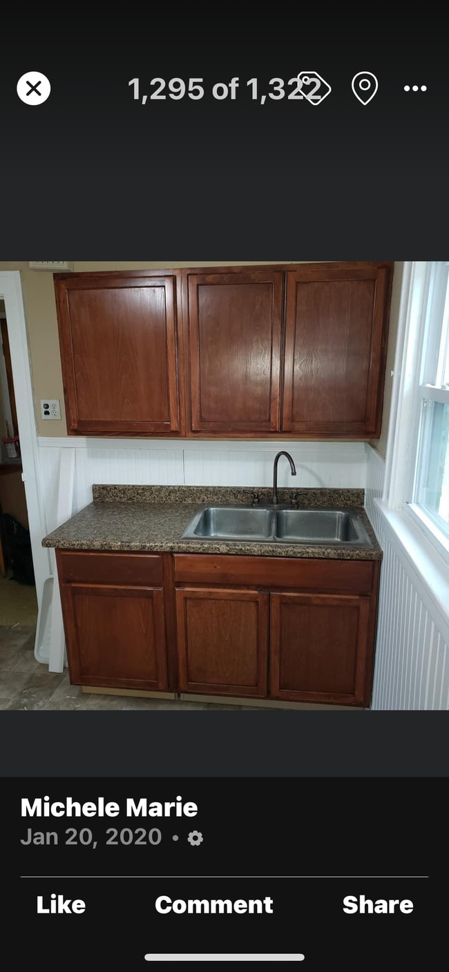 Photo - 173 N End Ave Unit 2