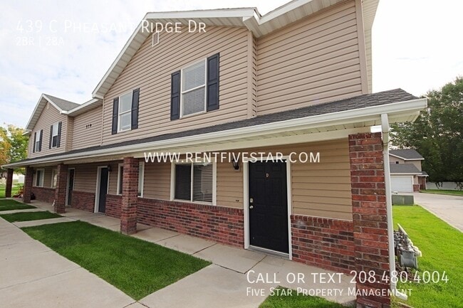 Building Photo - 439 Pheasant Ridge Dr