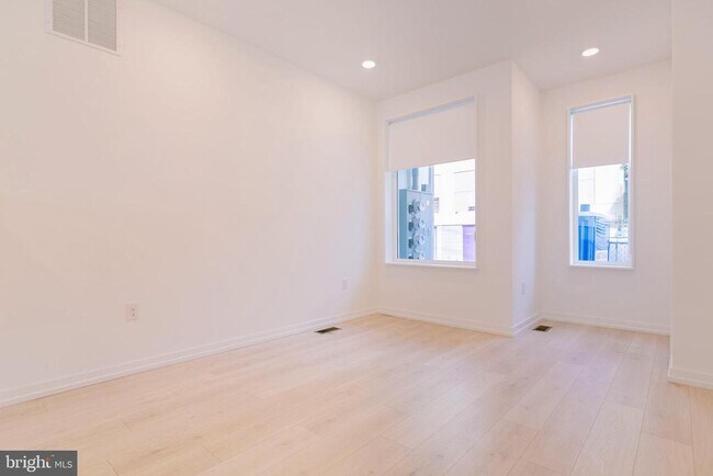 Photo - 1240 LeCount St Unit A