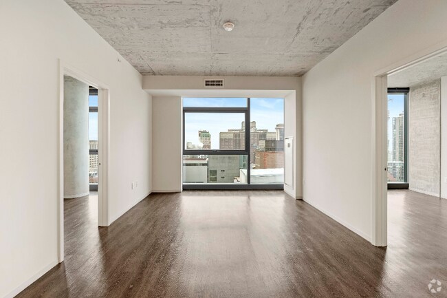 Building Photo - 747 S Clark St Unit 747 S Clark Rental