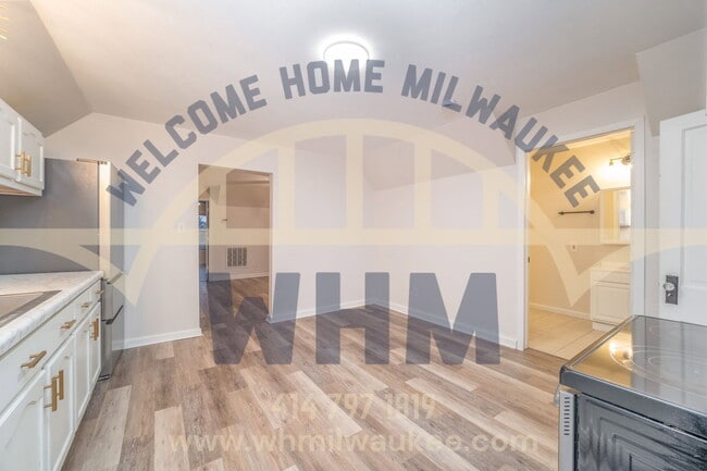 Photo - N90w16736 Roosevelt Dr