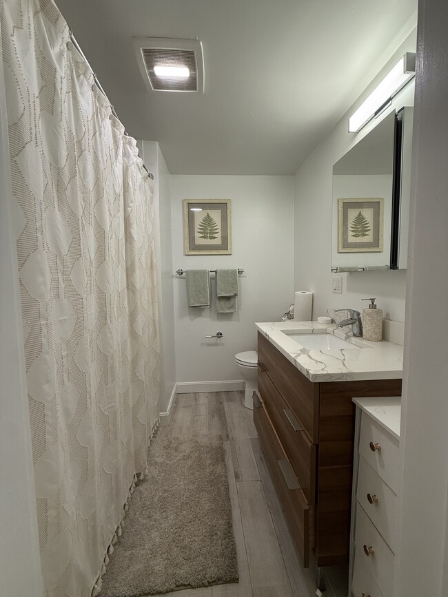 Photo - 229 Charles St Unit 1