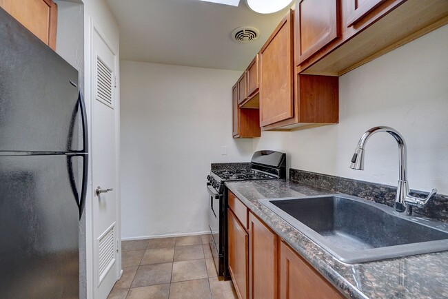 Riverside Suites