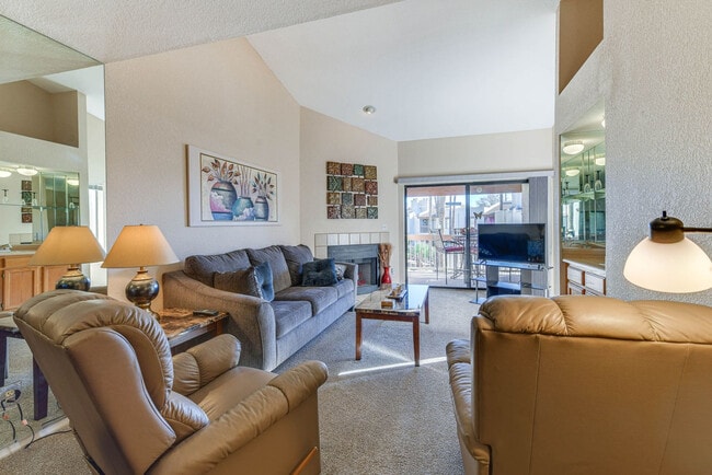 Building Photo - 205 E Boise St Unit SI FL2-ID1546412P