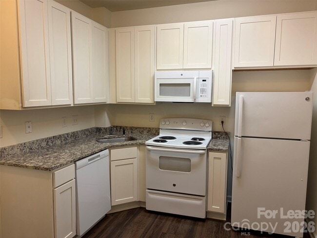 Photo - 17905 Delmas Dr Unit 302