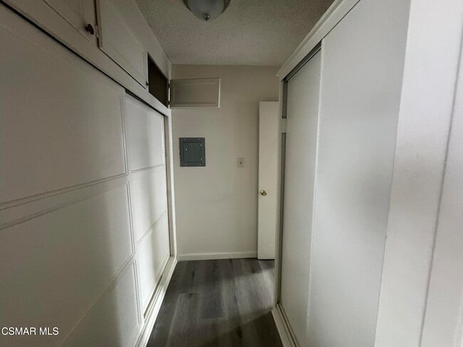 Photo - 13507 Victory Blvd Unidad 11