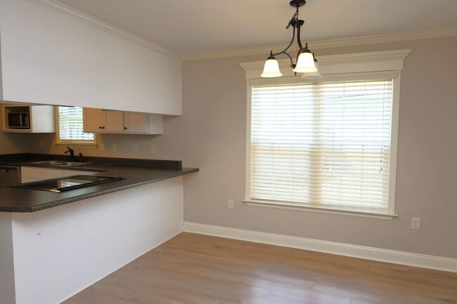 Photo - 4110 Barrington Dr