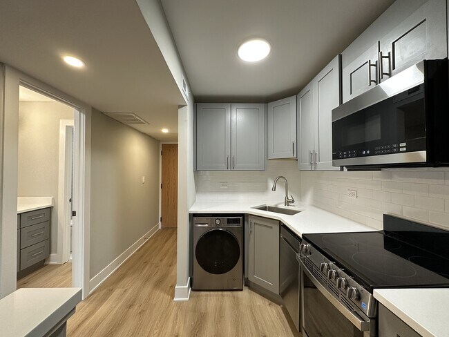 Photo - 1225 N LaSalle St Unidad B4