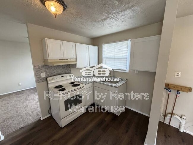 Photo - 1201 E 43rd St