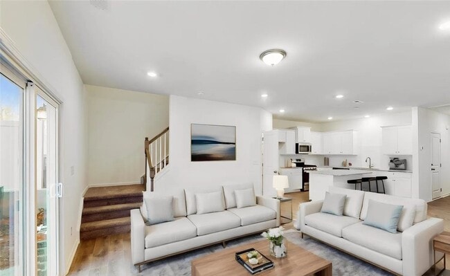 Photo - Beautiful 3BR/2.5BA Townhouse located in Kellerton Place