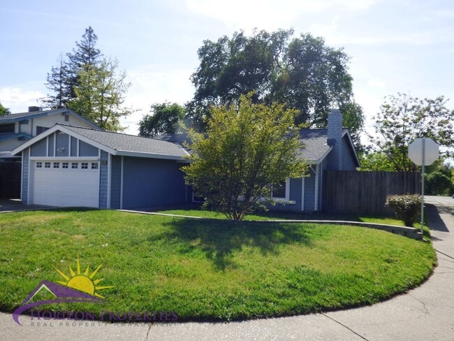 Photo - 3 Bed 2 Bath 1,317sqft Citrus Heights Home in Wildwood Estates