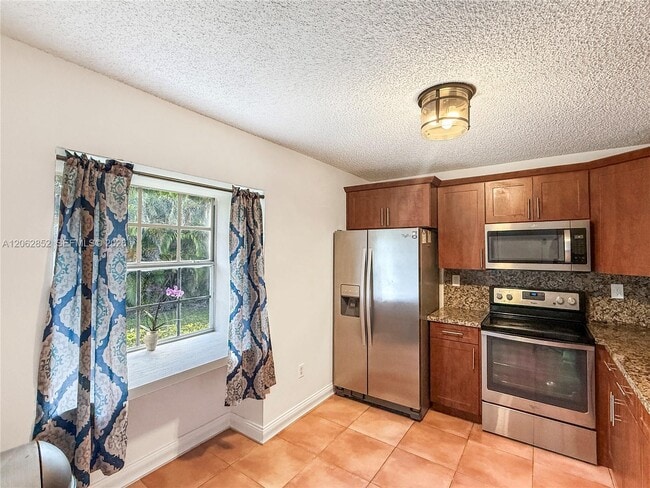 Photo - 13771 SW 149th Cir Ln