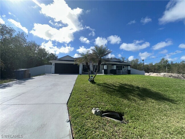 Photo - 3417 31st St W