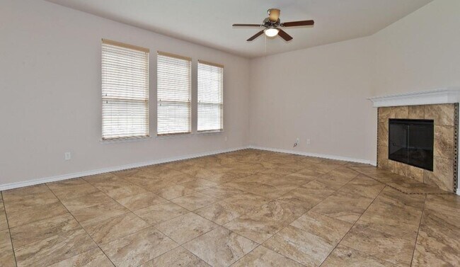 506 Port Royale Way