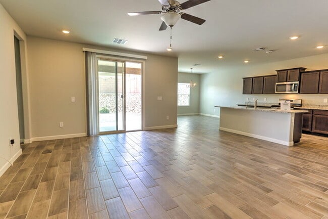 Photo - Santa Cruz Meadows