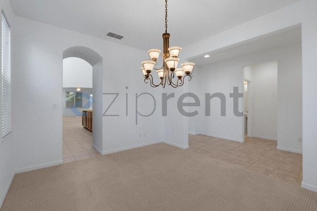 Photo - 6704 Camacha Way