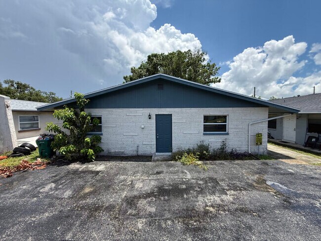 Photo - 3716 137th Ave N