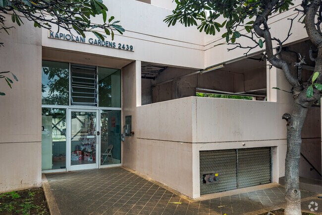 Photo - Kapiolani Gardens