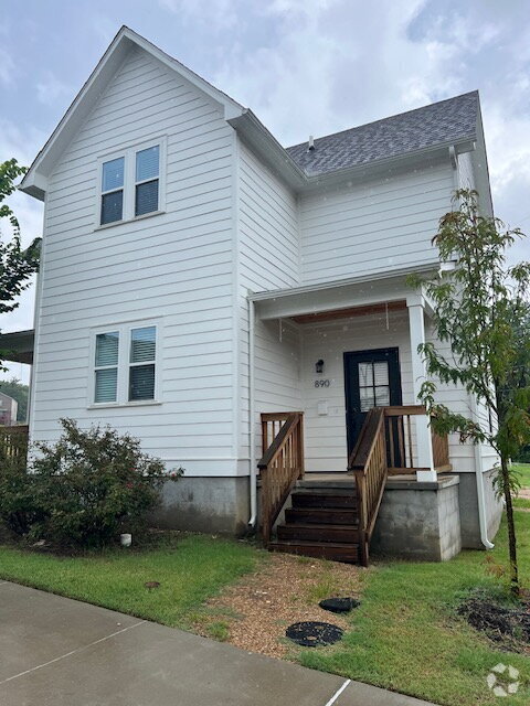 Building Photo - Modern 2BR Townhome Just Minutes from the ...