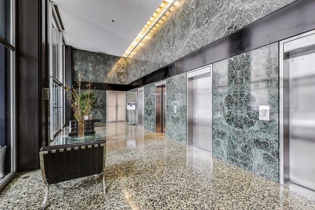 Photo - 900 N Lake Shore Dr House