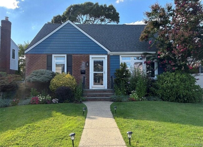 Building Photo - 422 St Agnes Pl