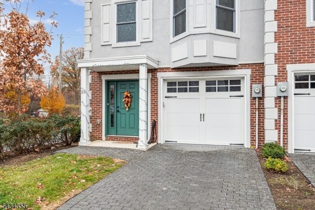 Photo - 25 Stonybrook Cir