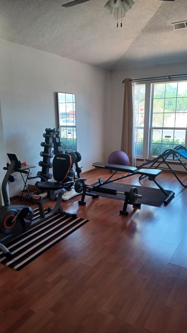 Photo - 6948 Eastford Pl NW