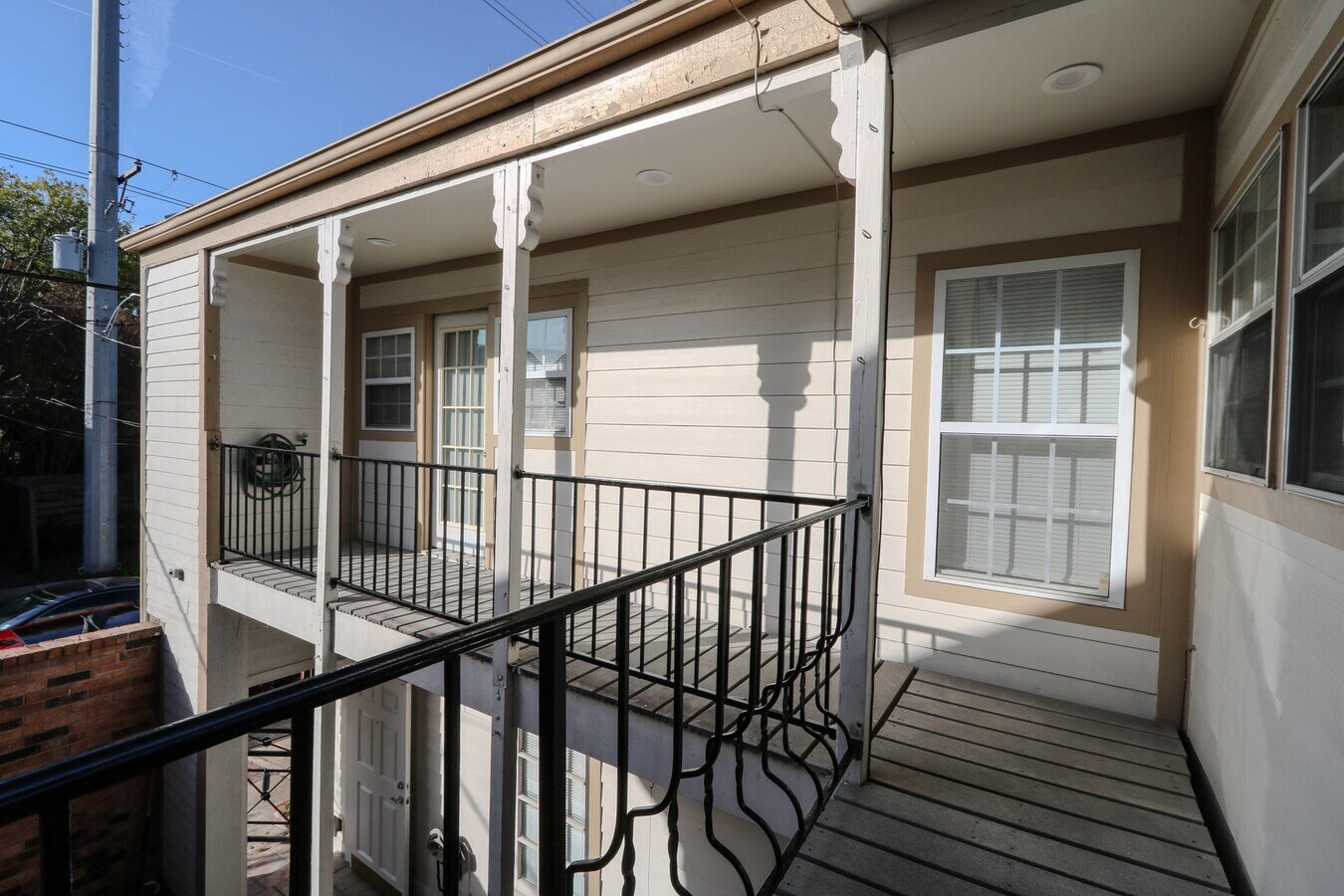 Photo - 1905 Park St