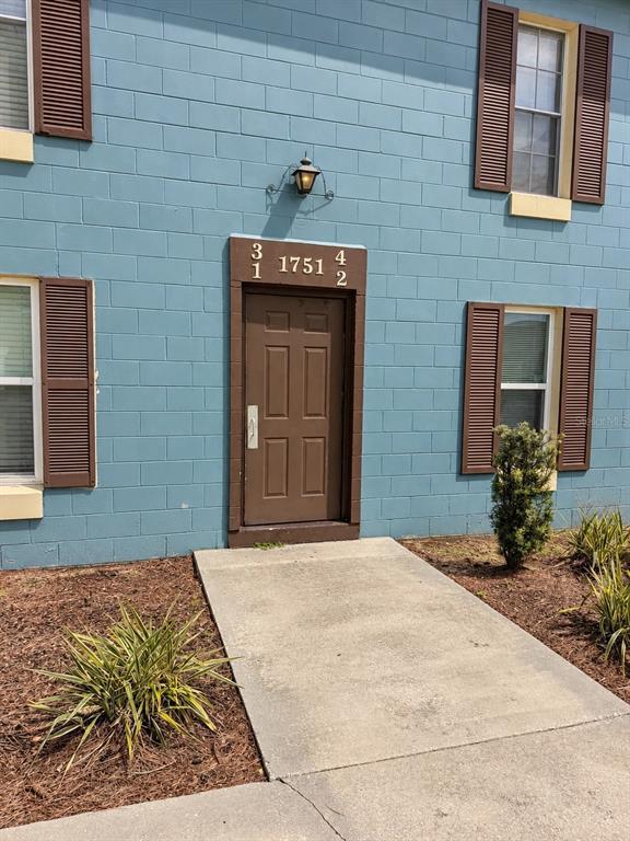 1751 NE 2nd St Unit 2