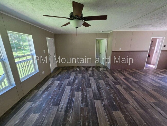 Photo - 150 Porter Rd