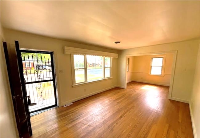 Photo - 3 Bedroom / North Avenue, 23222
