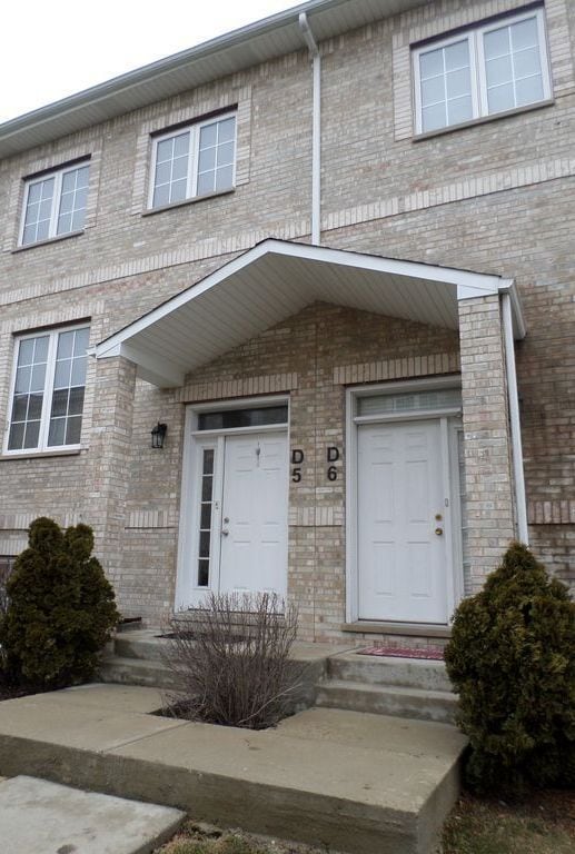 Building Photo - 183 E River Rd Unit 5D