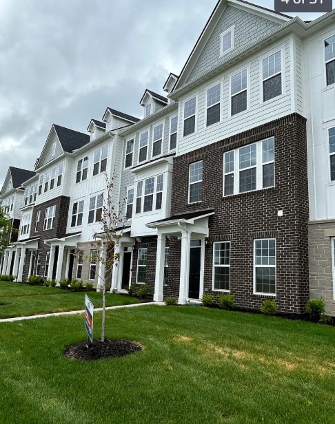 Photo - 1764 Blenker Dr