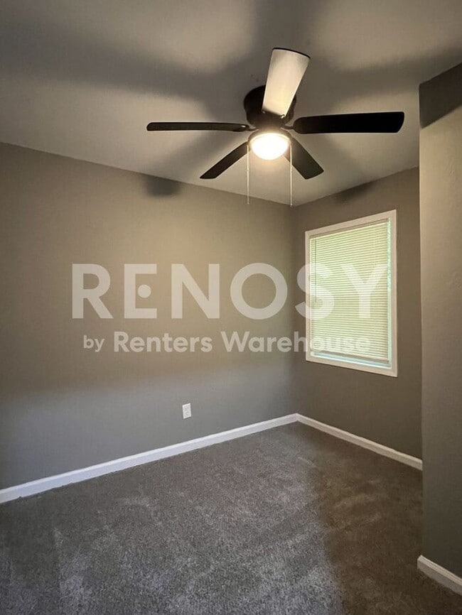 Building Photo - Cozy Rehabbed 4 Bed, 2 Bath with New Appliances in KCMO!
