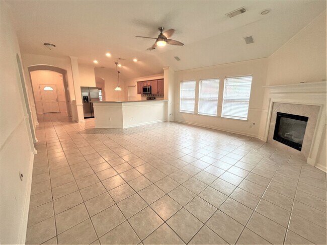 Photo - 3010 Calvert Crossing Ct