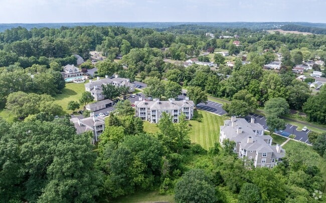 Building Photo - Stonington Farm Rental