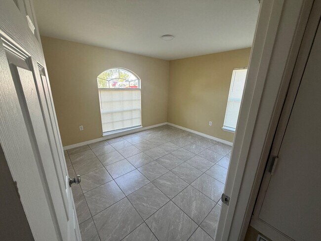 Photo - 1408 Orlando Pl