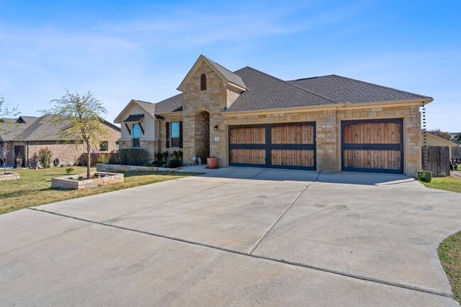 Photo - 197 Fort Sumner St House