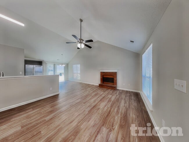Photo - 3365 Prescott Pl NW