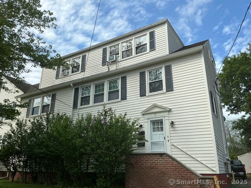 Building Photo - 54 Church St Unit 11 Broad St #1 Rental