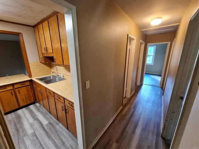 Photo - 1102 Jameswood Ct