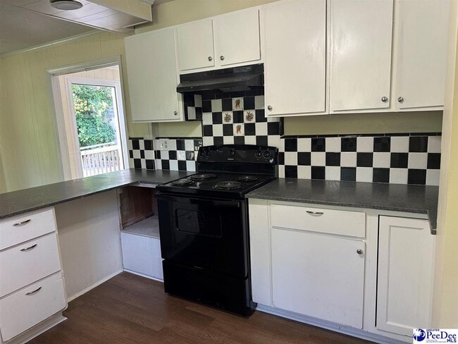 Photo - 111 C Ave