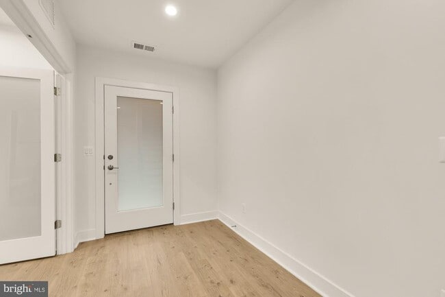 Photo - 5414 Goshawk Aly